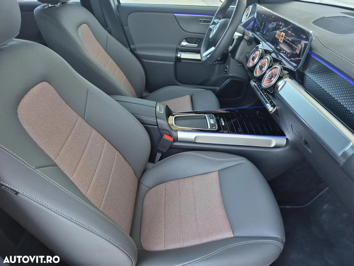 Mercedes-Benz EQB 300 4MATIC - 13