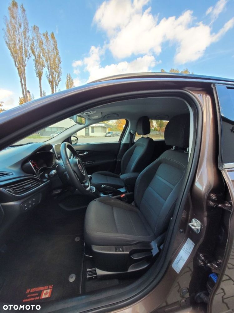 Fiat Tipo 1.4 T-Jet 16v S-Design - 14