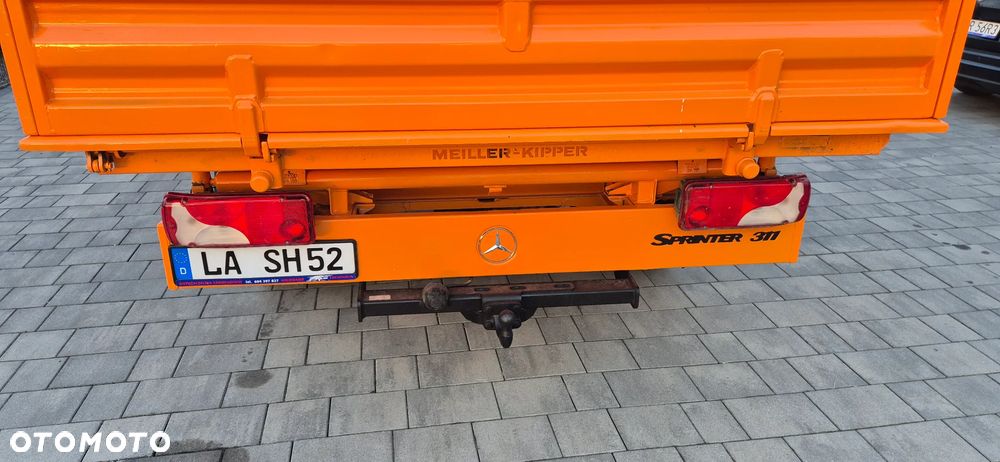 Mercedes-Benz Sprinter 906 - 12
