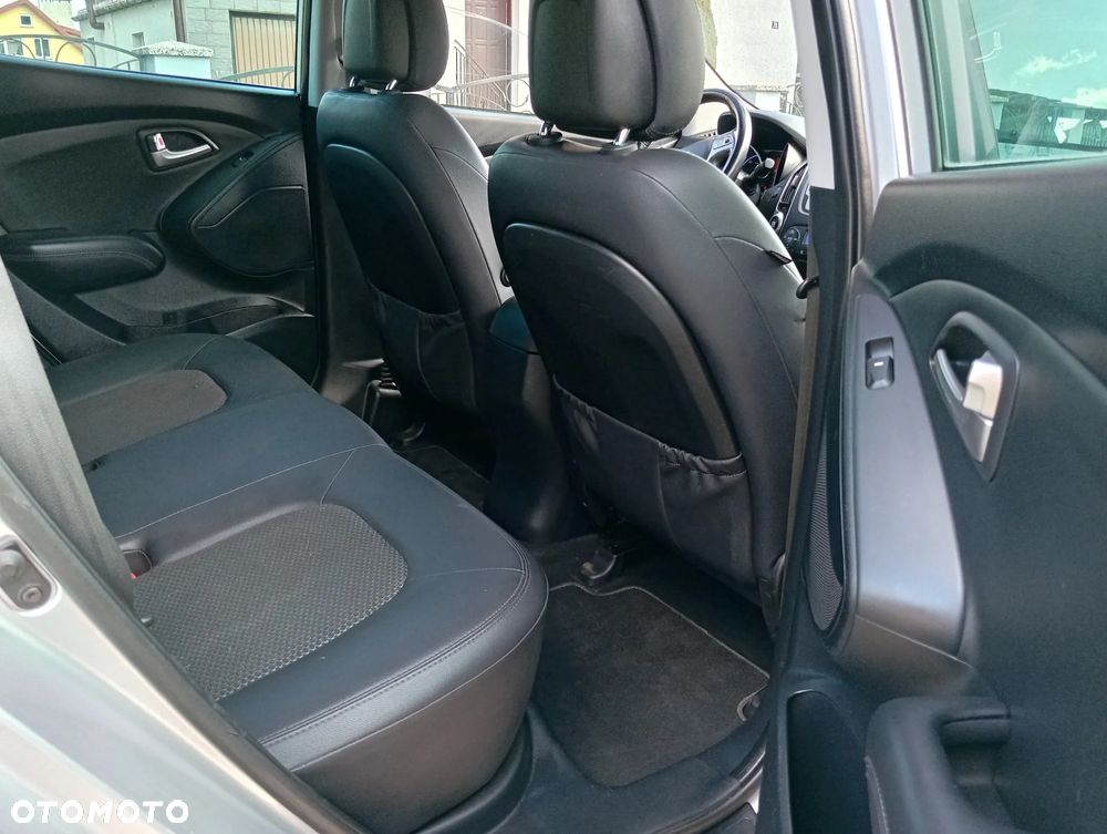 Hyundai ix35 1.7 CRDi Premium 2WD - 9