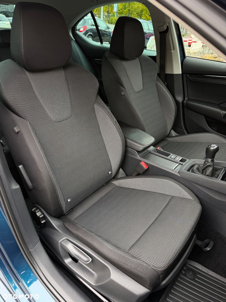 Skoda Octavia 1.5 TSI ACT Ambition - 7