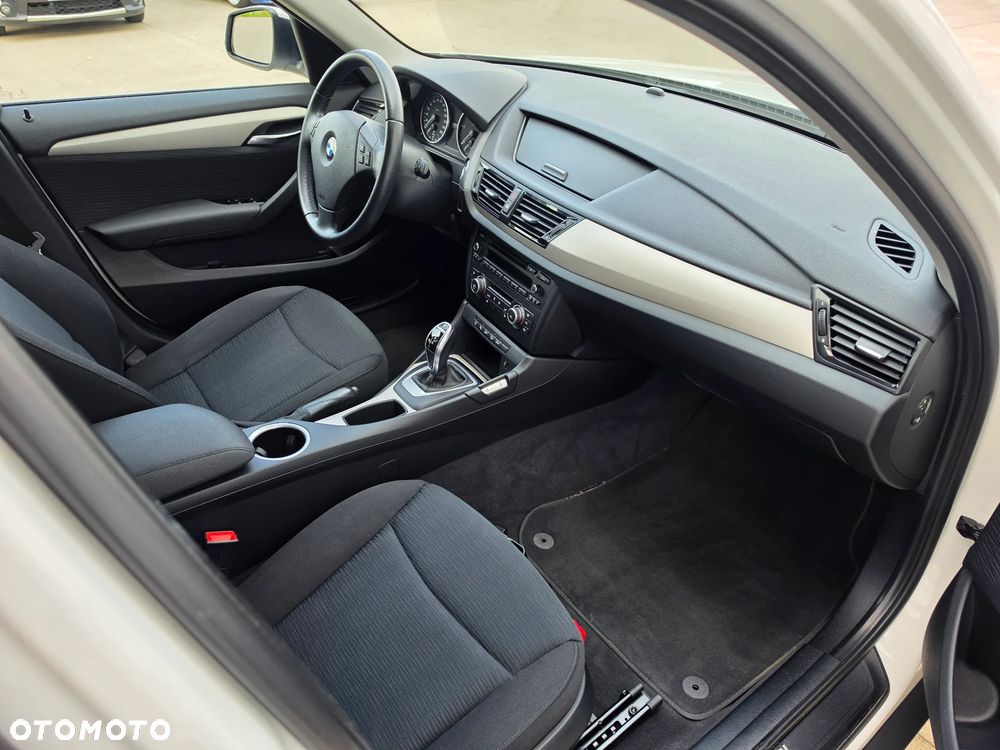 BMW X1 xDrive18d - 7