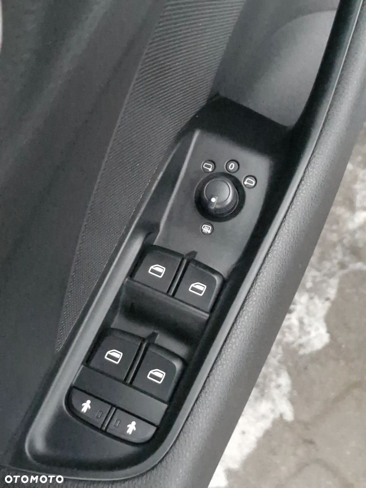Audi A3 Sportback 1.4 TFSI cylinder on demand ultra S line Sportpaket - 17