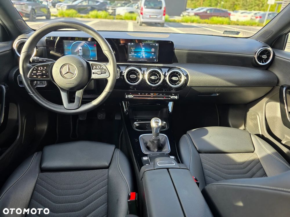 Mercedes-Benz Klasa A 180 d Progressive - 23
