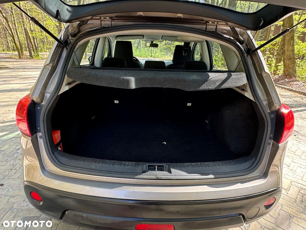 Nissan Qashqai - 14