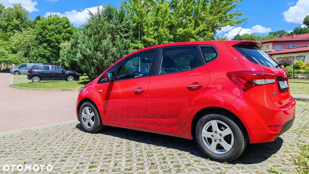 Hyundai ix20 - 3