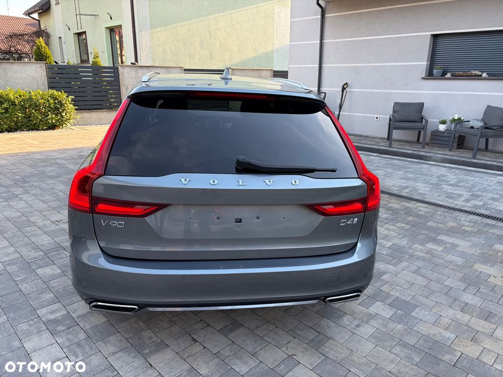 Volvo V90 D4 Geartronic R Design - 6