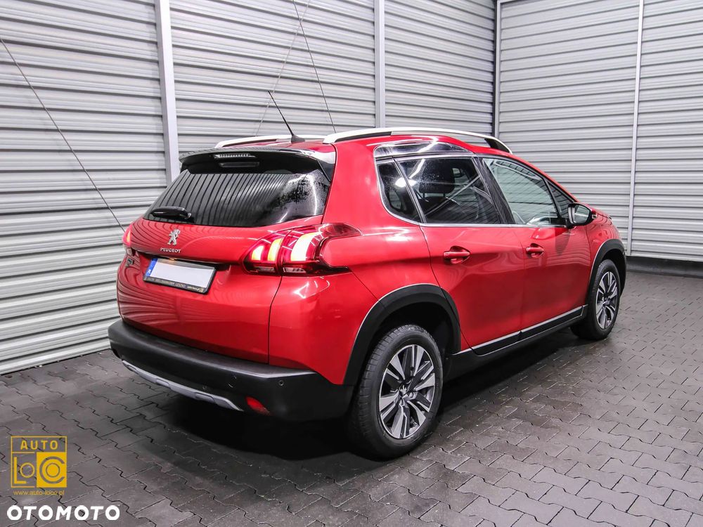 Peugeot 2008 1.2 Pure Tech GPF Allure S&S EAT6 - 8
