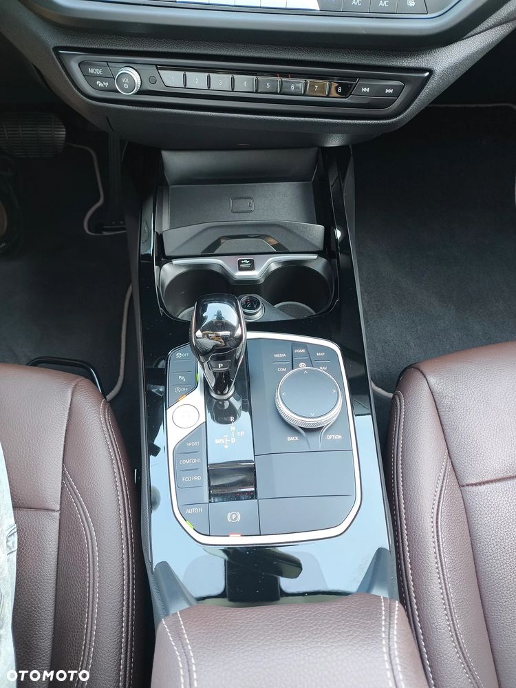 BMW Seria 2 220d xDrive Luxury Line - 17