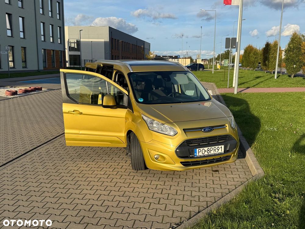 Ford Tourneo Connect Grand - 11