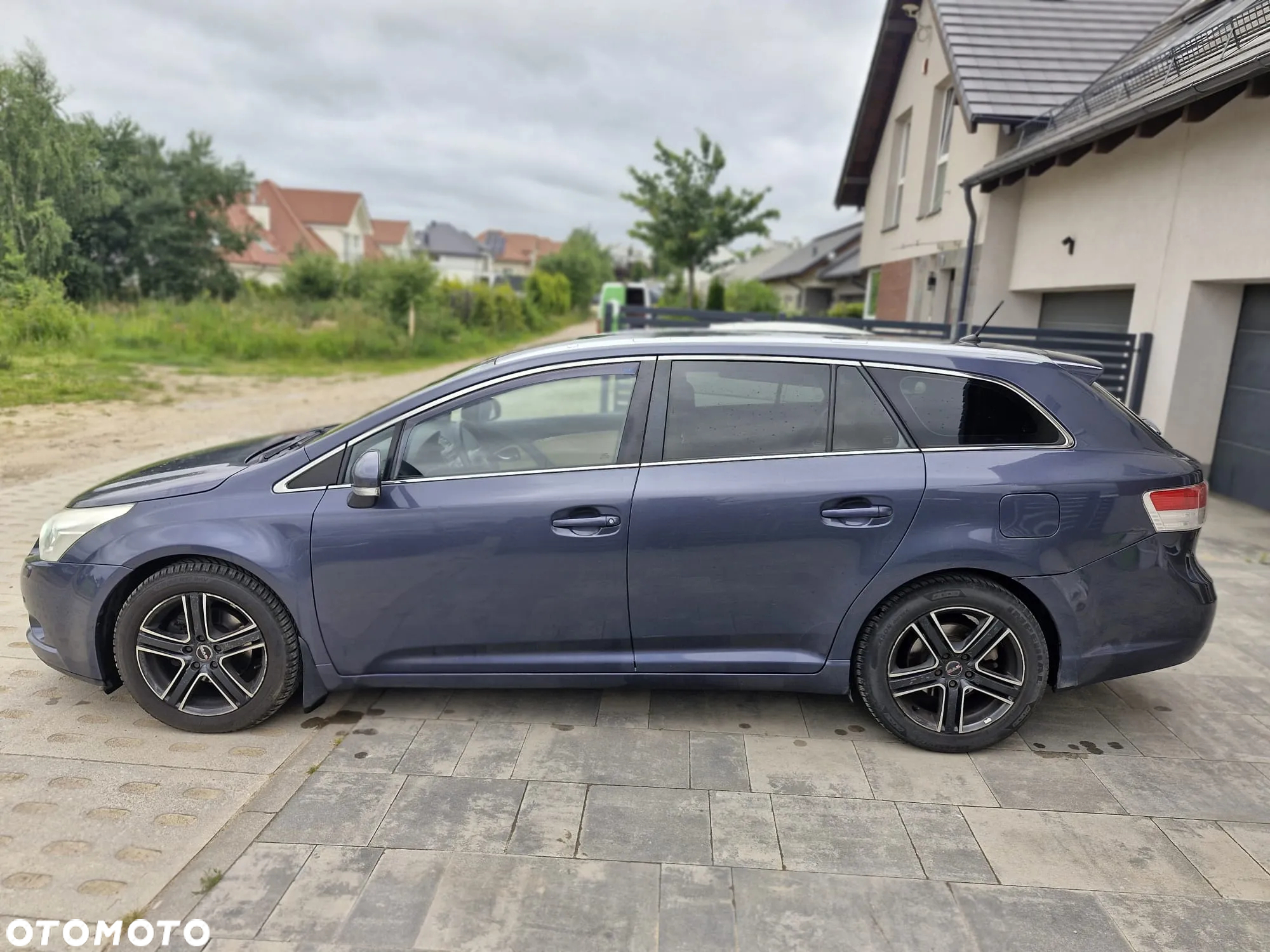 Toyota Avensis 2.0 D-4D Sol plus+NAVI - 7