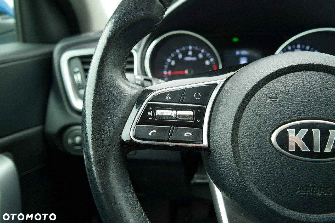 Kia Ceed - 15