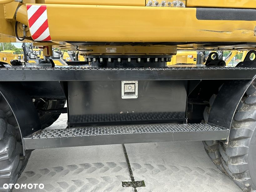 Caterpillar M313D * Podnoszona Kabina * A2-BUD * - 22