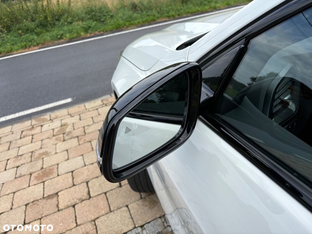 BMW Seria 1 118i Sport Line - 12
