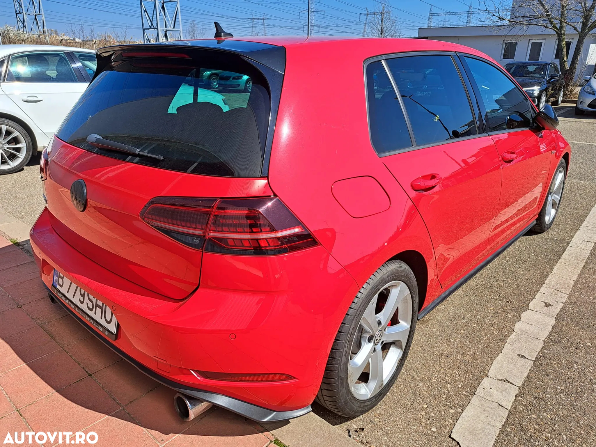 Volkswagen Golf 2.0 TSI GTI - 5