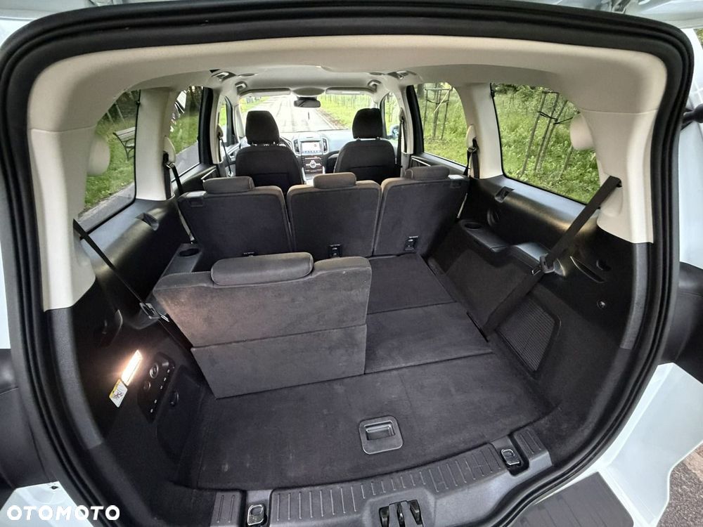 Ford Galaxy - 25