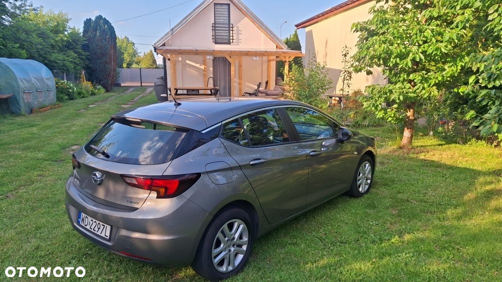 Opel Astra - 4
