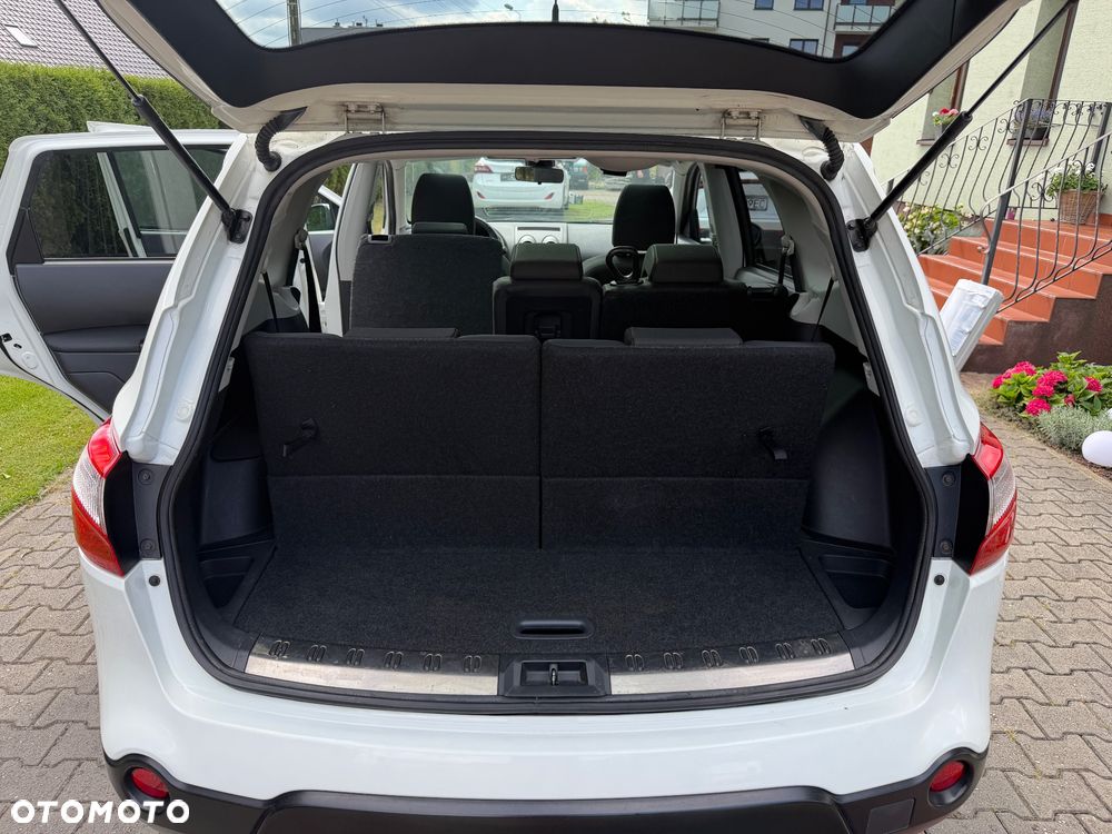 Nissan Qashqai+2 2.0 I-Way - 26