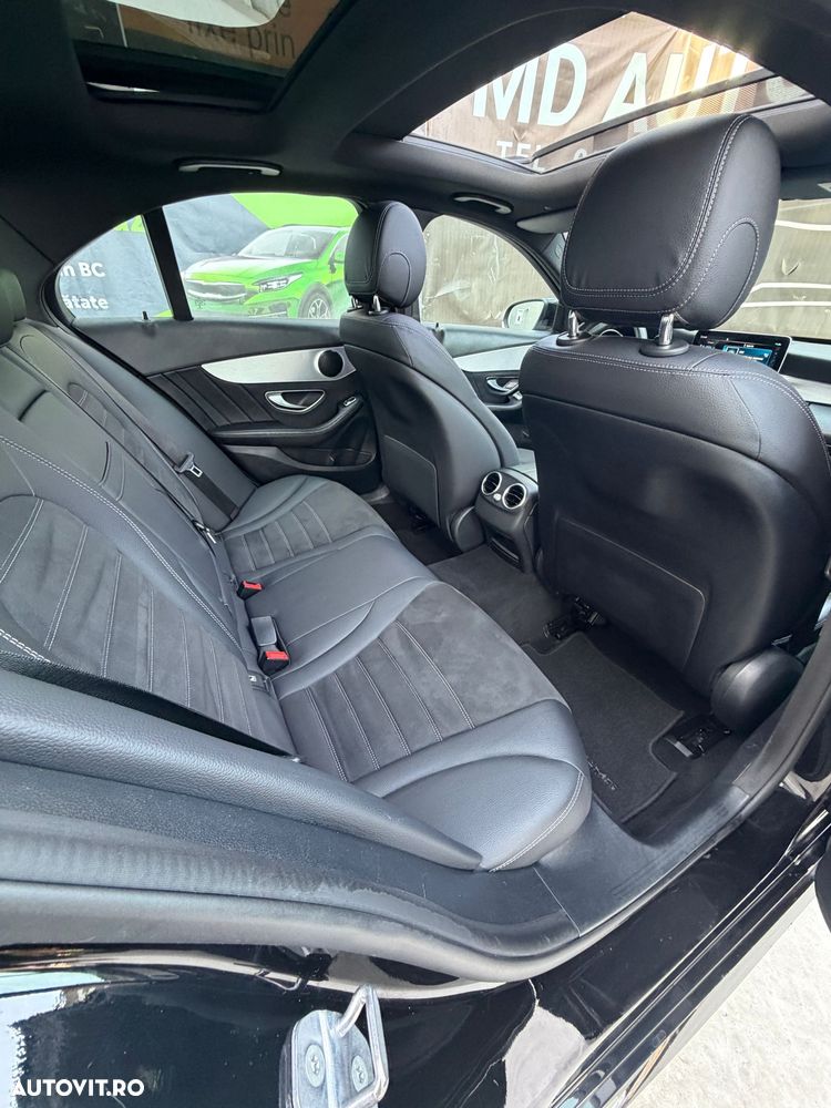 Mercedes-Benz C - 15