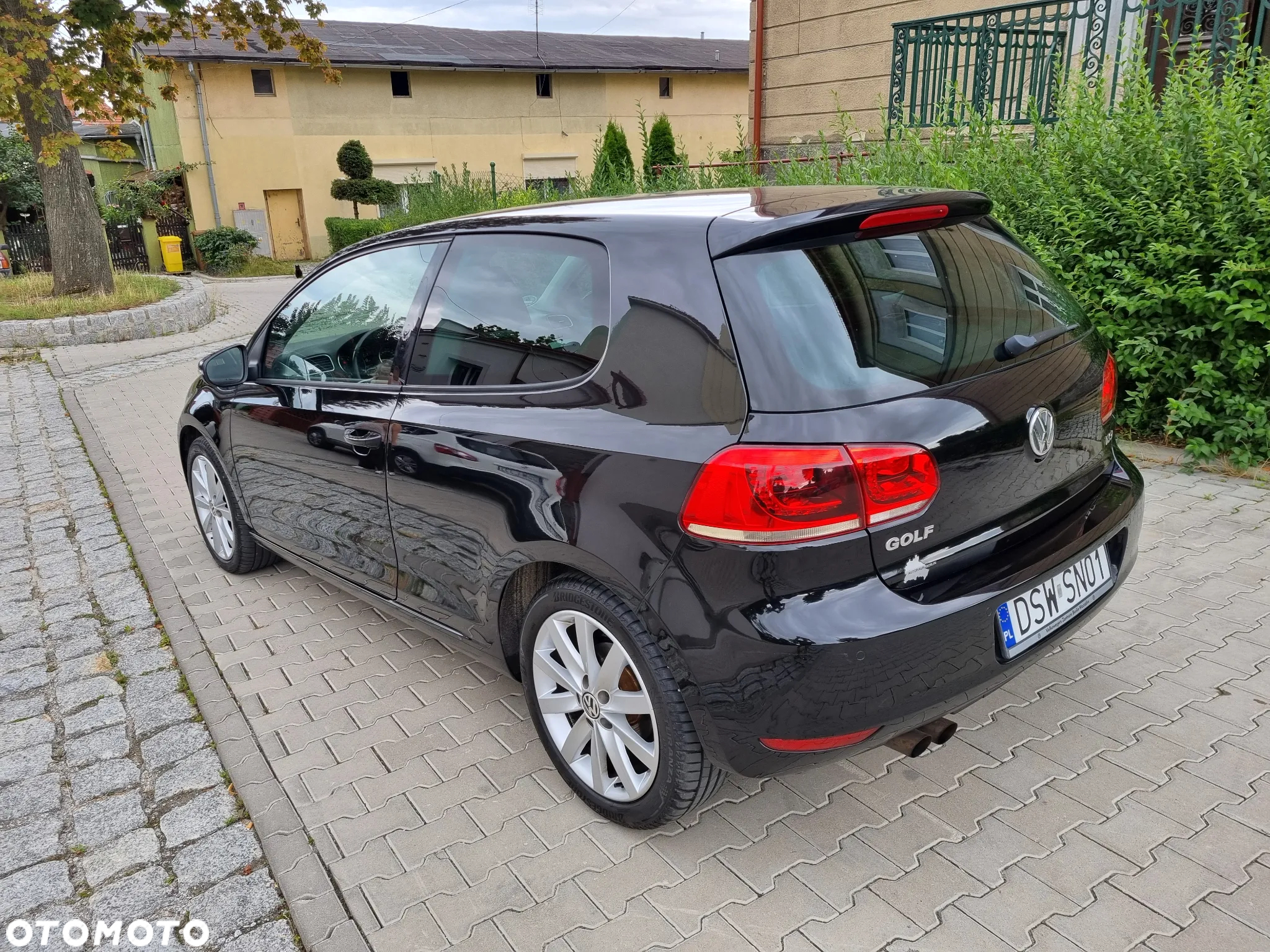 Volkswagen Golf 1.4 TSI BlueMotion Technology DSG Highline - 4