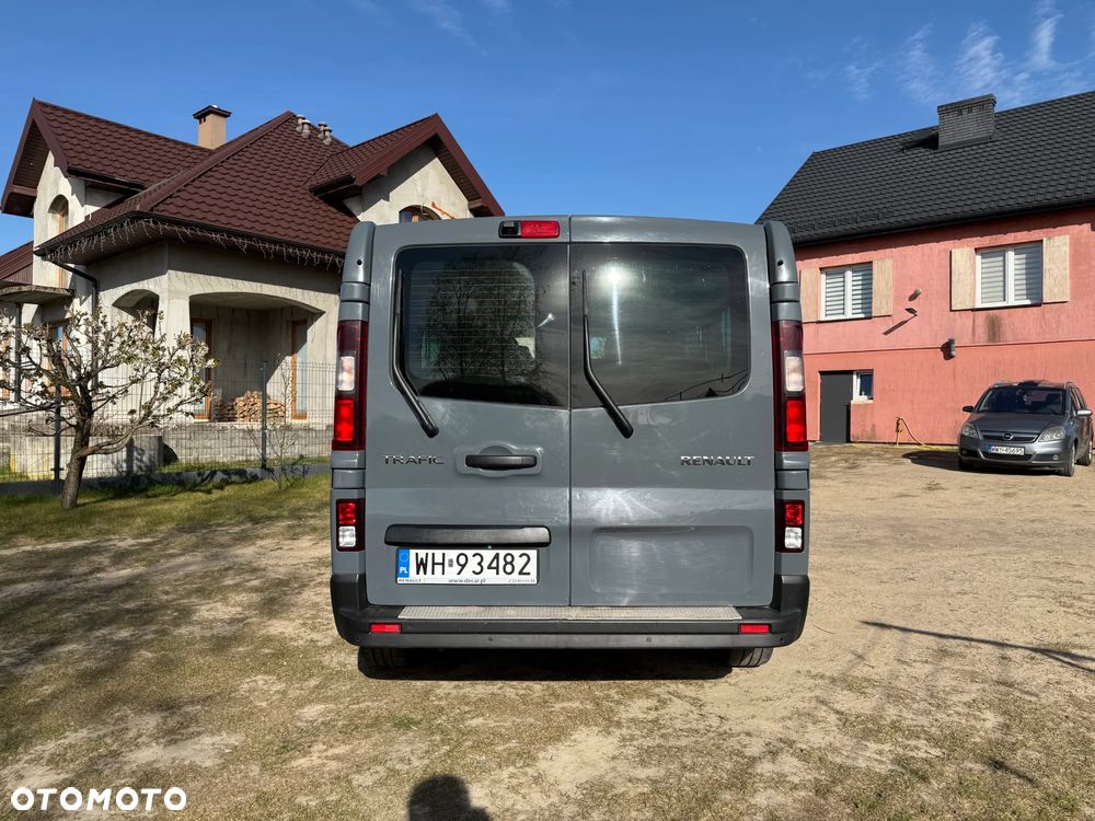 Renault Trafic - 15