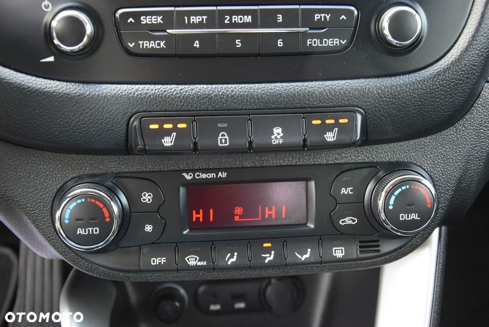 Kia Ceed 1.4 CVVT Dream Team Edition - 29