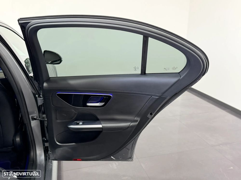 Mercedes-Benz C 300 e AMG Line - 53