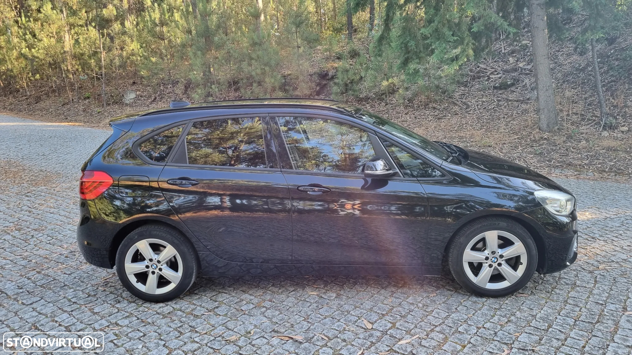 BMW 216 Active Tourer d - 23