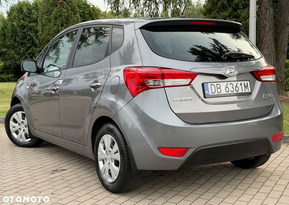 Hyundai ix20 1.6 blue YES Gold - 27