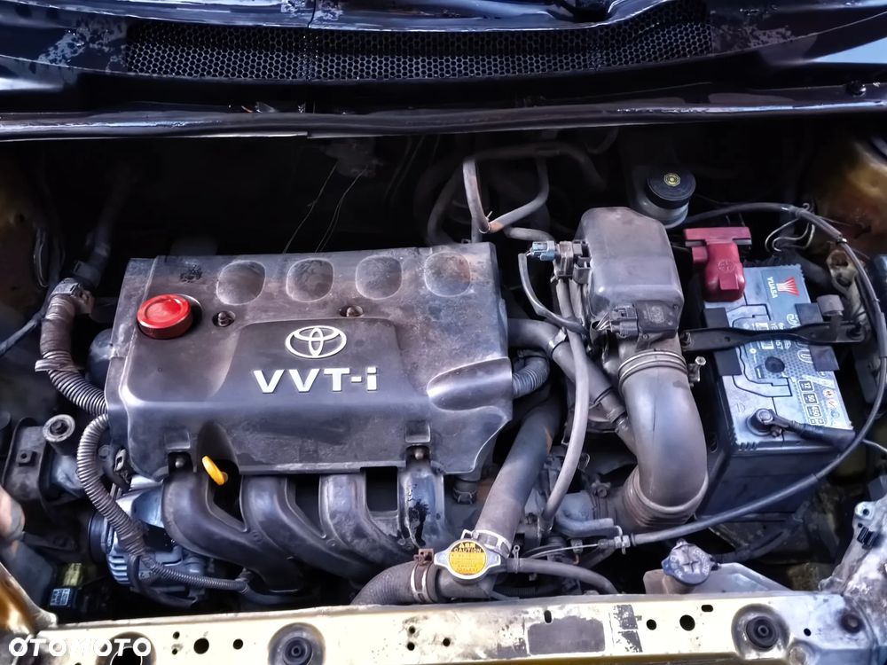 Toyota Yaris 1.3 Sol - 19