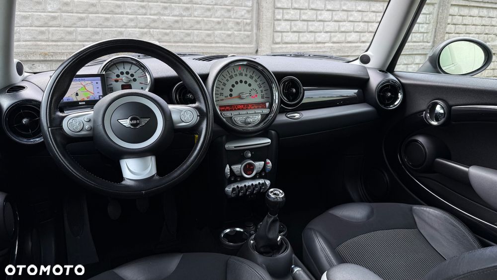 MINI Cooper - 12