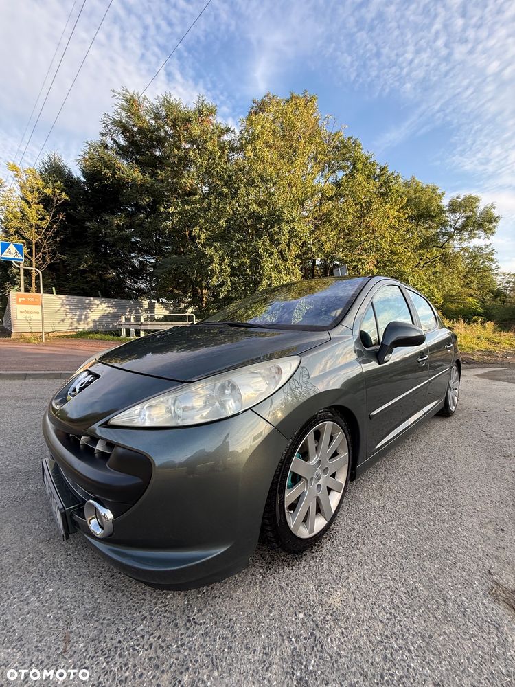 Peugeot 207 1.6 HDi Sporty - 1