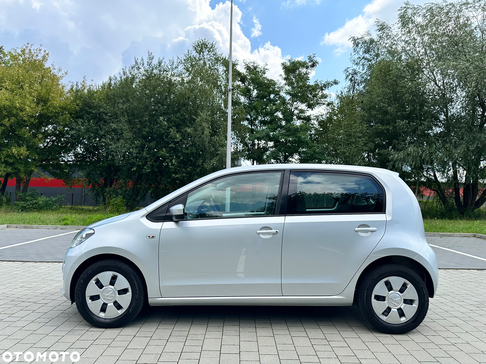 Volkswagen up! 1.0 high - 14