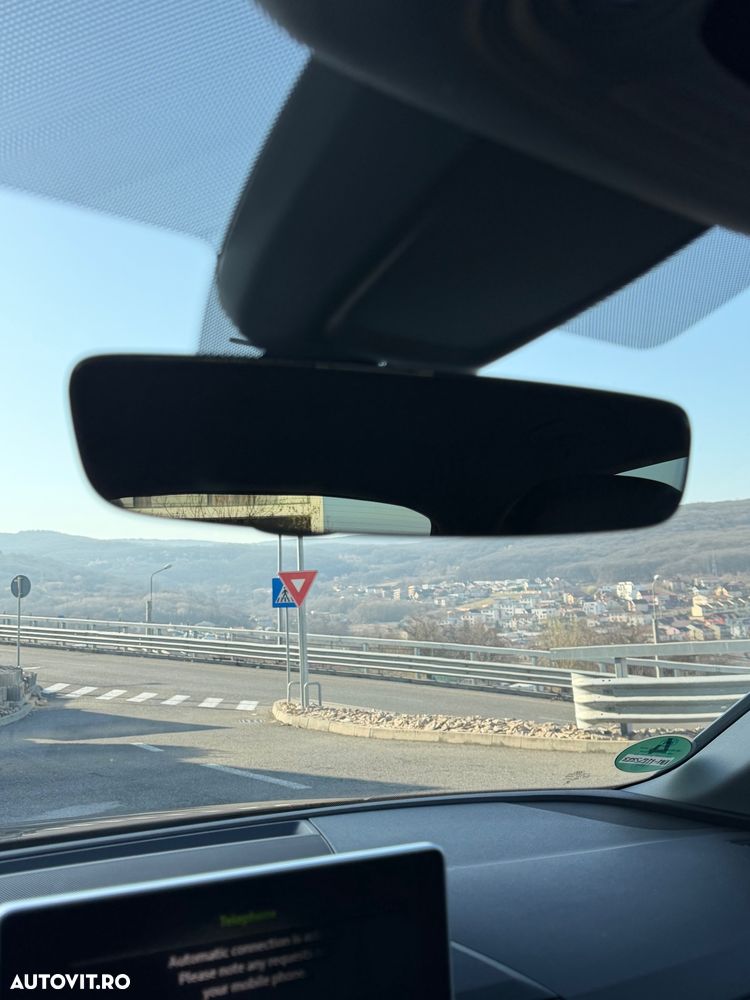 Audi A4 35 TDI S tronic - 25