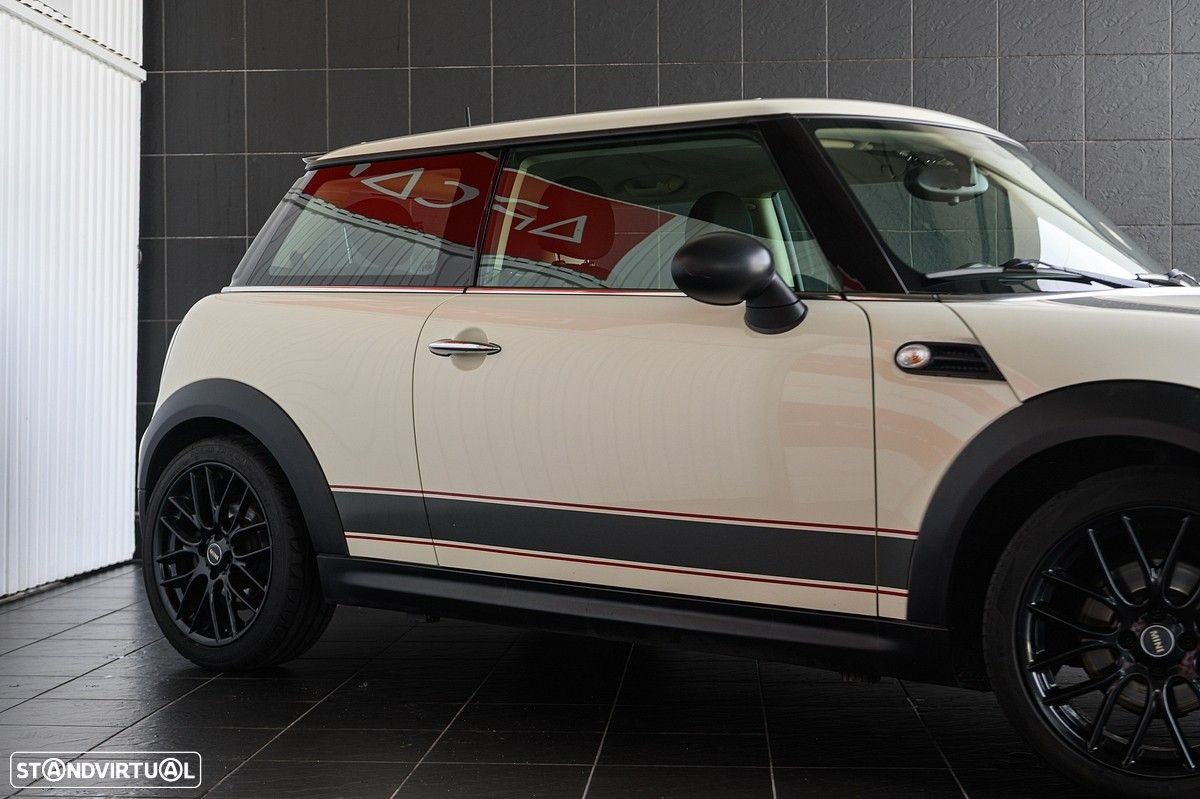MINI 3 Portas Cooper D - 10