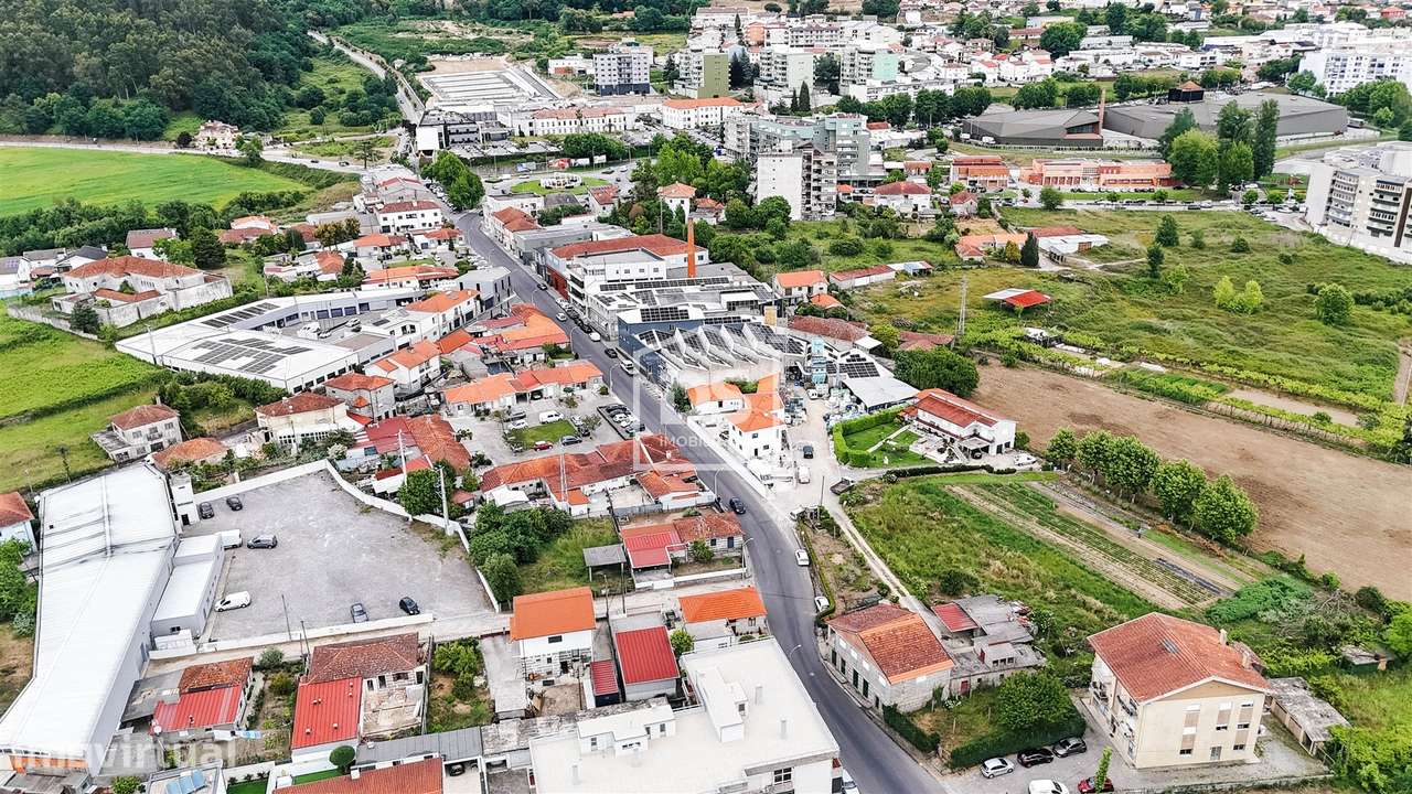Loja T0 Trespasse em Margaride (Santa Eulália), Várzea, Lagares, Varzi - Grande imagem: 5/18