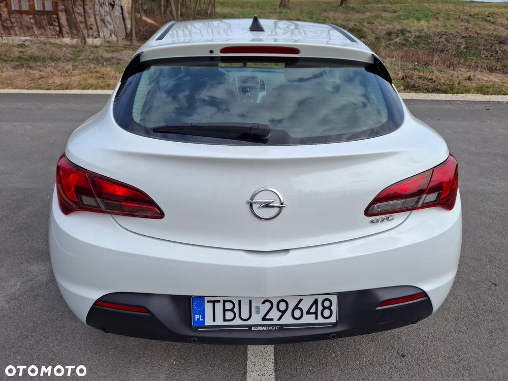 Opel Astra 1.7 CDTI DPF - 8