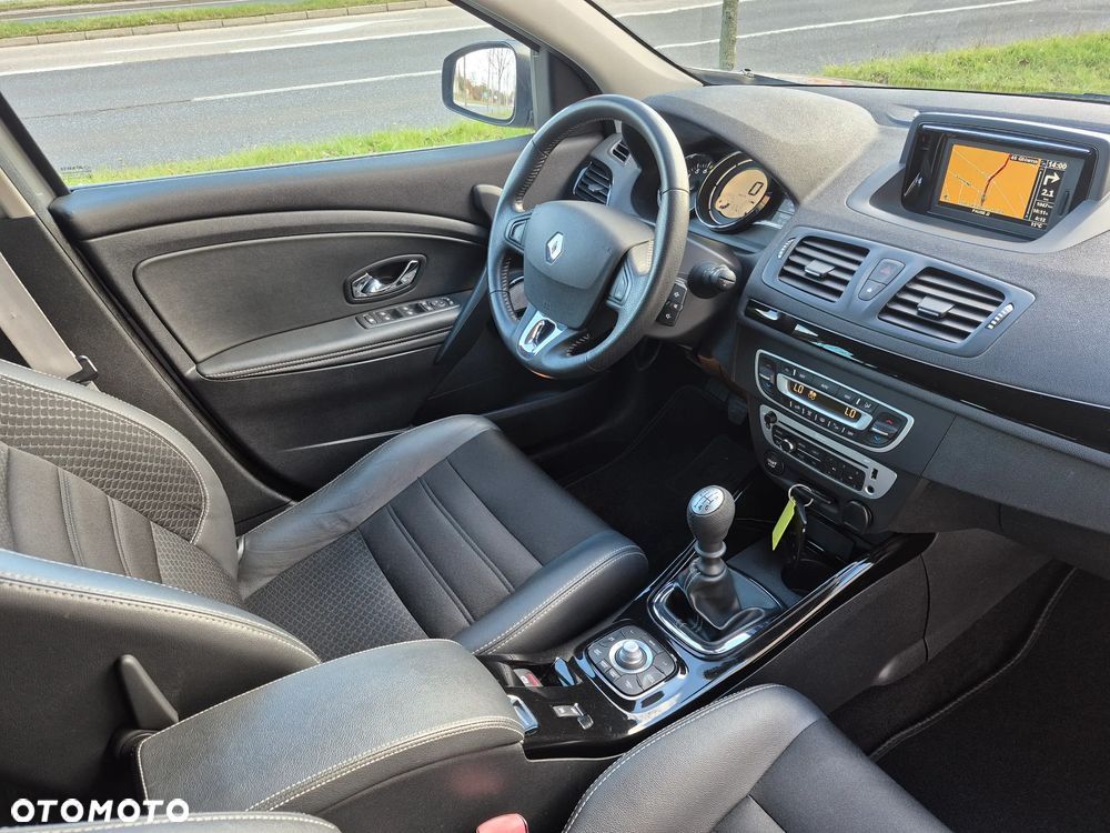 Renault Megane Grandtour ENERGY TCe 130 Start & Stop Bose Edition - 11