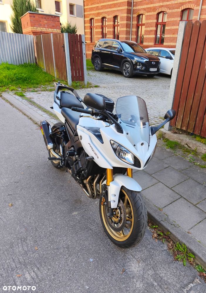 Yamaha FZ8 - 6