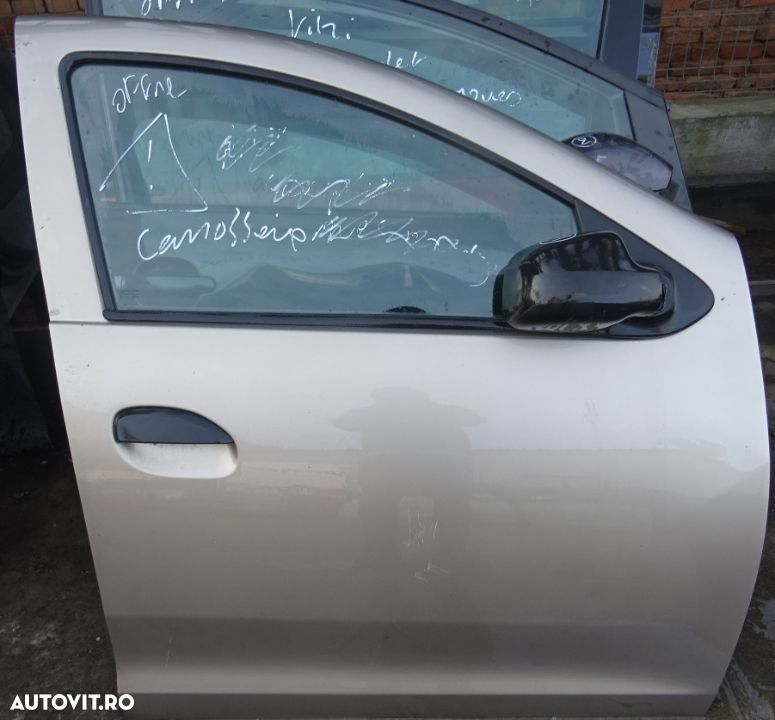 Usa dreapta fata Dacia Logan din 2015 fara oglinda - 1