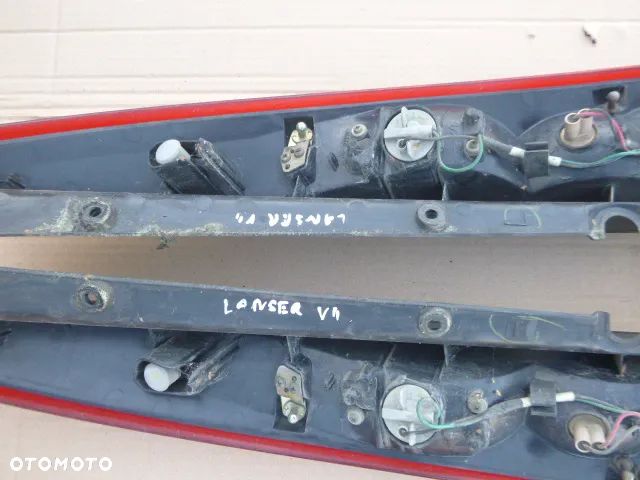 LAMPA LEWY TYŁ LEWA TYLNA PRAWY TYŁ PRAWA TYLNA KOMPLET MITSUBISHI LANCER 03- KOMBI - 11
