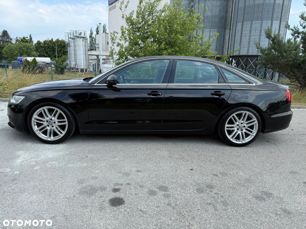 Audi A6 - 8