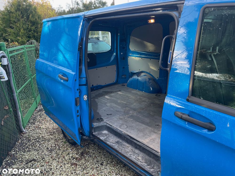 Mercedes-Benz VITO - 9