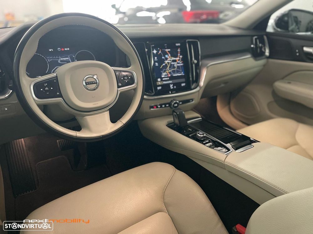 Volvo V60 2.0 T6 AWD TE Inscription - 11