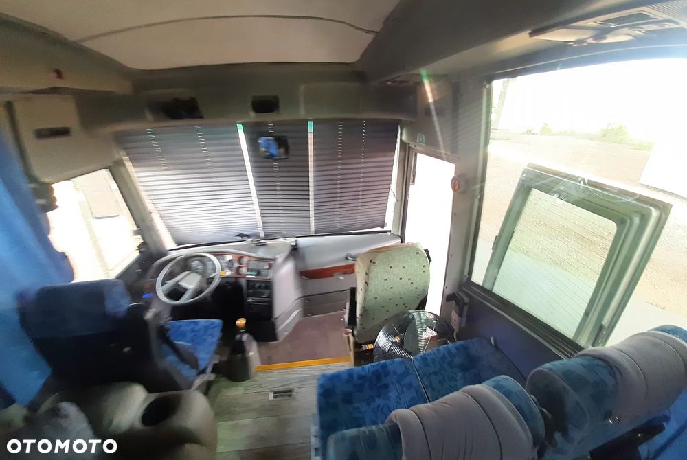 Isuzu kamper turquoise - 26