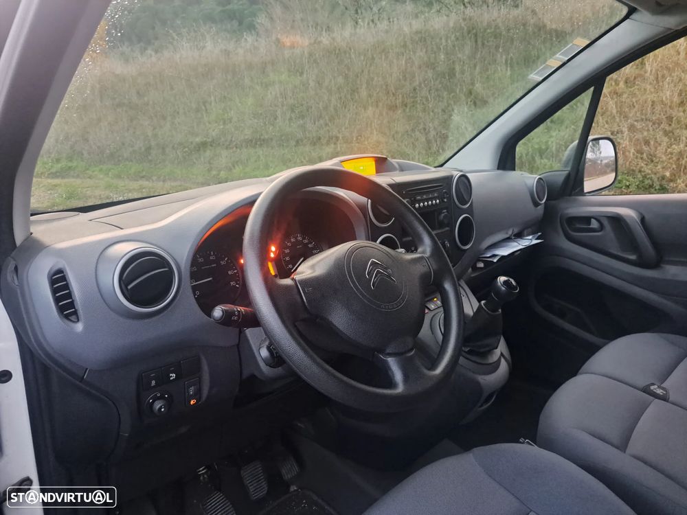 Citroën BERLINGO - 16