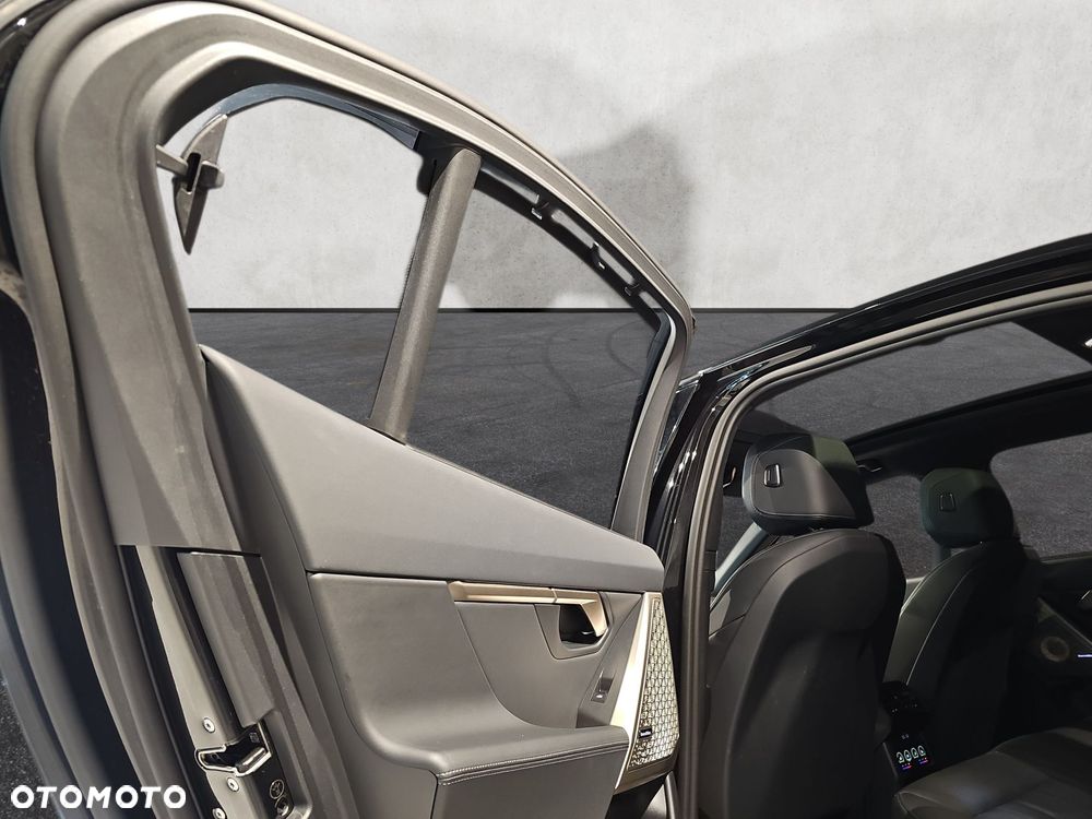 BMW Seria 5 - 24