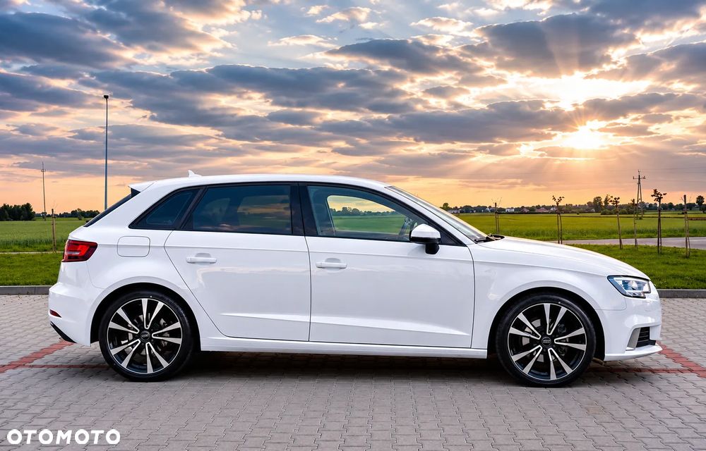Audi A3 Sportback 35 TDI S tronic sport - 4