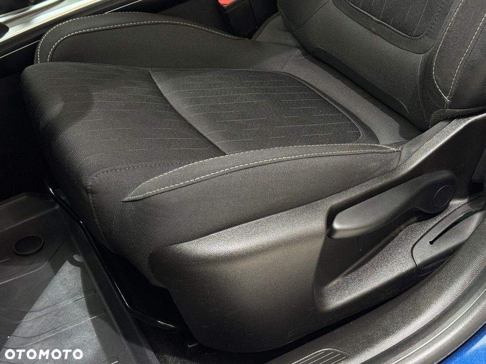 Renault Megane 1.5 Blue dCi Limited - 11