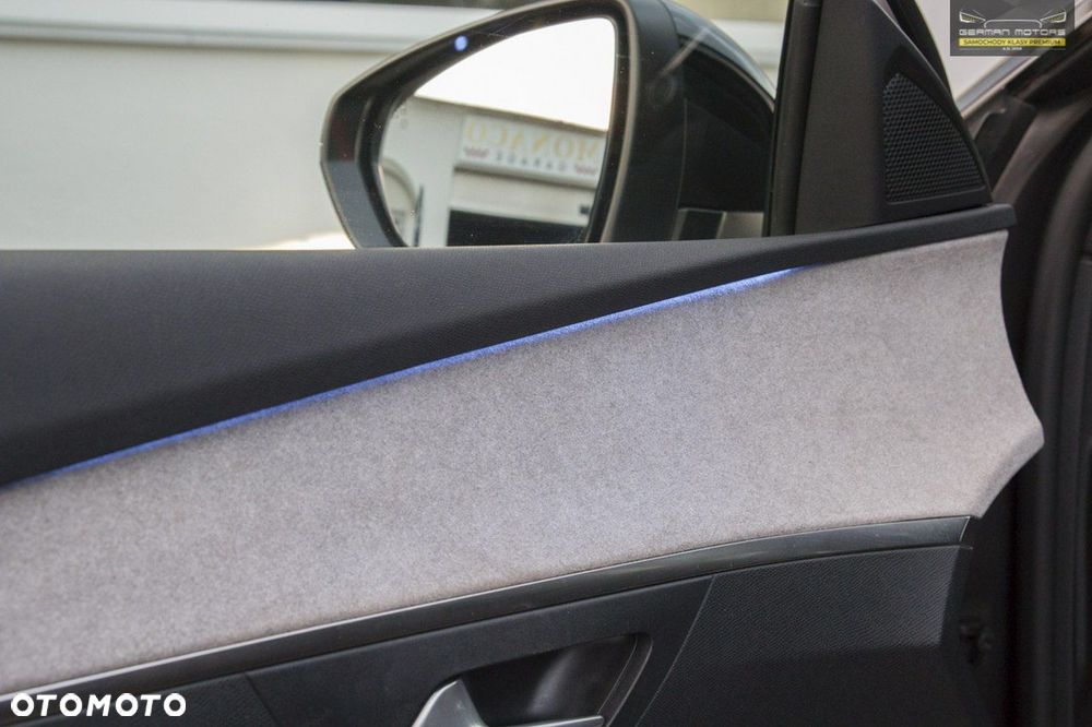 Peugeot 3008 1.6 PureTech Hybrid4 PHEV GT Pack S&S EAT8 - 21